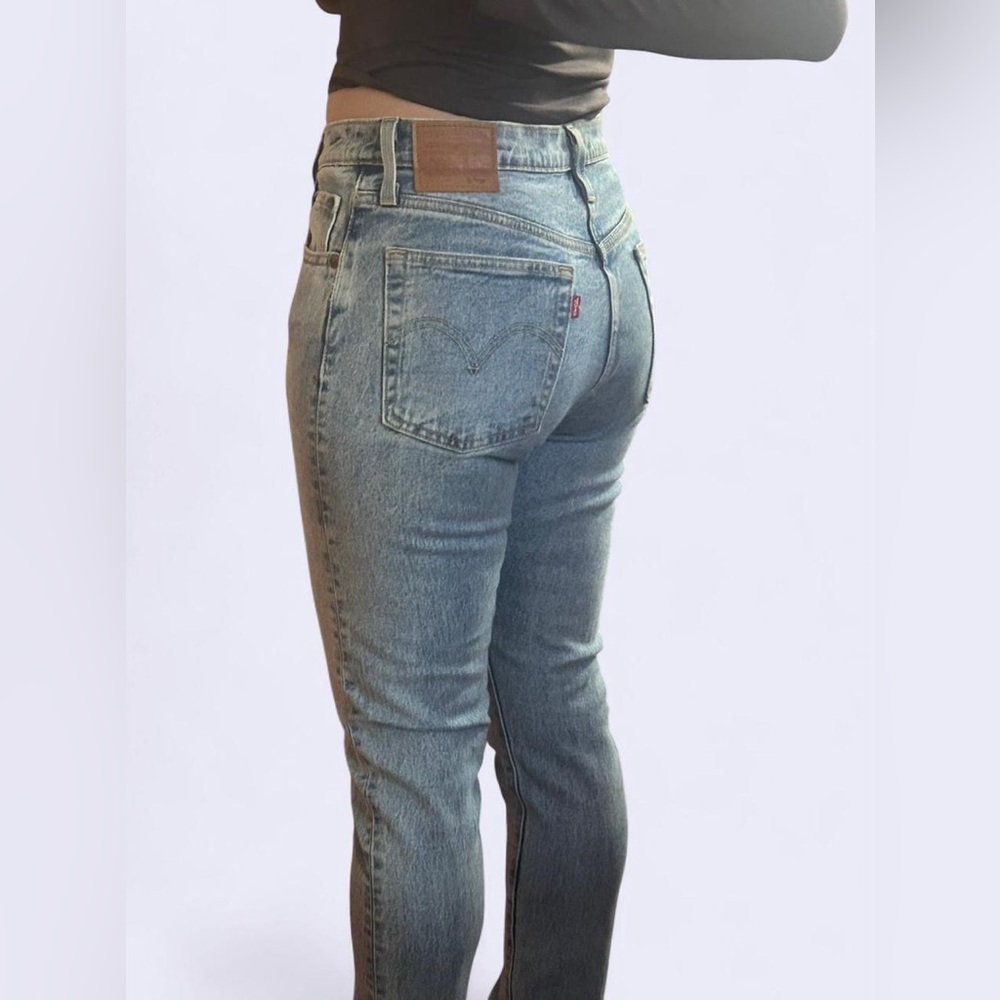 Levis 501 Straight Leg